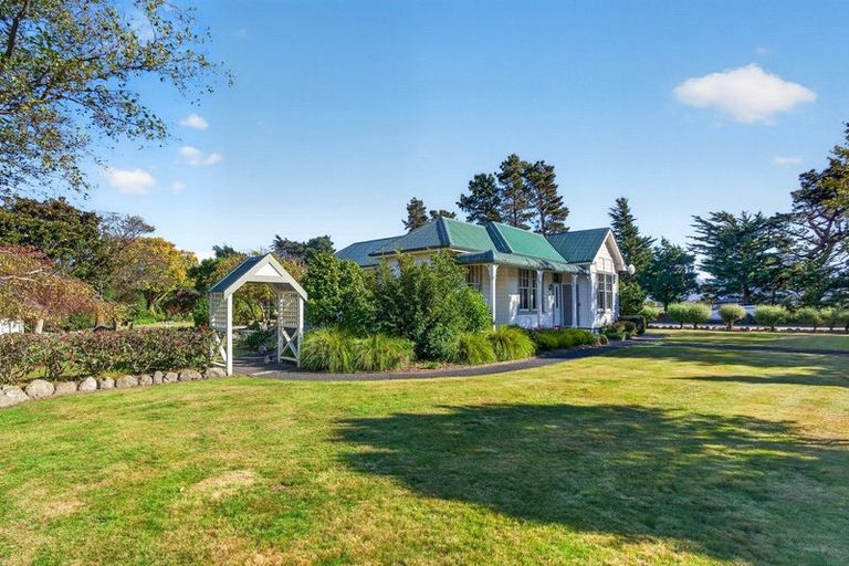 Photo of property in 52 Longwood Road, South Featherston, Featherston, 5771