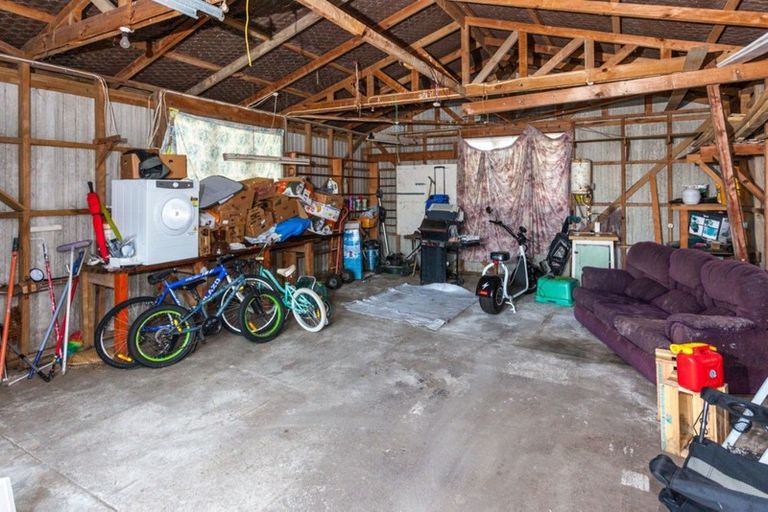 Photo of property in 611 Beach Road, Whangamata, 3620