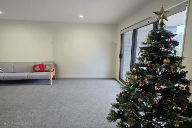 Photo of property in 196 Forrest Hill Road, Forrest Hill, Auckland, 0620