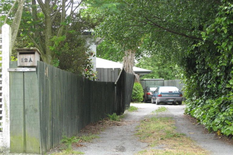 Photo of property in 12 Bevin Place, Bryndwr, Christchurch, 8053