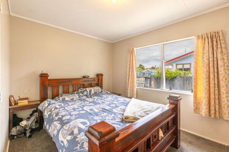 Photo of property in 29 Rochfort Street, Otane, 4202