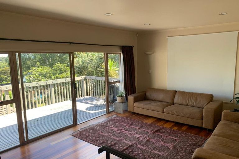 Photo of property in 3 Tinopai Road, Titirangi, Auckland, 0604