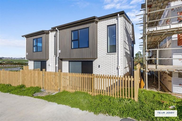 Photo of property in 164 Kerepi Street, Westgate, 0814