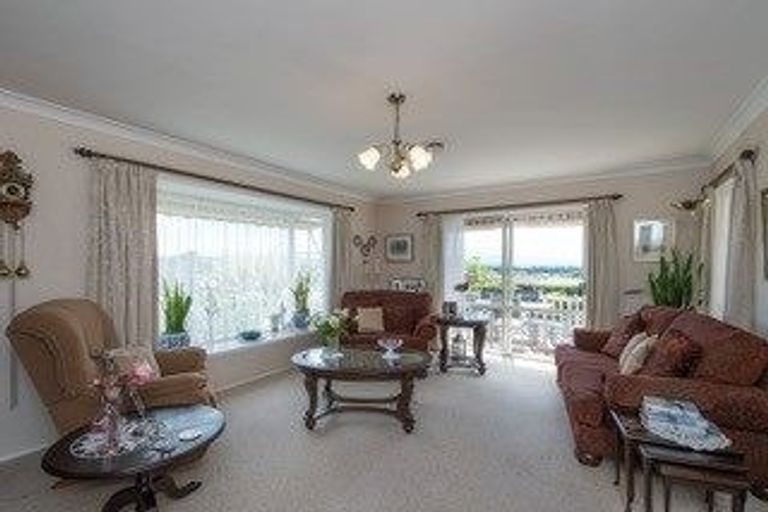 Photo of property in 12 Lingfield Place, Richmond, 7020