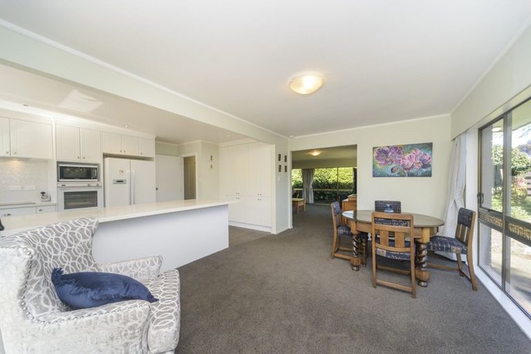 Photo of property in 15 Truscott Grove, Awapuni, Palmerston North, 4412
