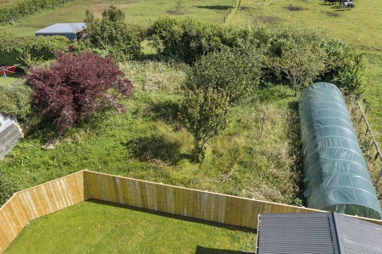 Photo of property in 206/1 Buscomb Avenue, Henderson, Auckland, 0610