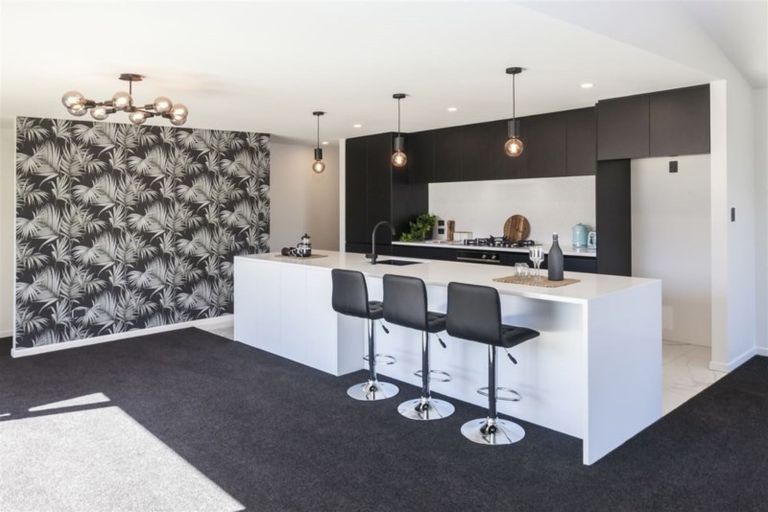 Photo of property in 5 Ciaran Close, Broomfield, Christchurch, 8042