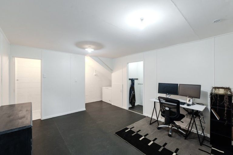 Photo of property in 253 Pomona Street, Strathern, Invercargill, 9812