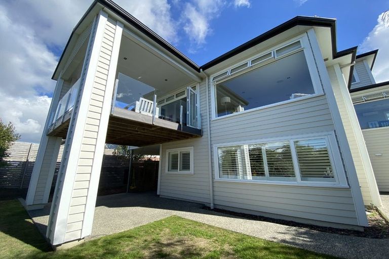 Photo of property in 9 Castor Bay Road, Castor Bay, Auckland, 0620