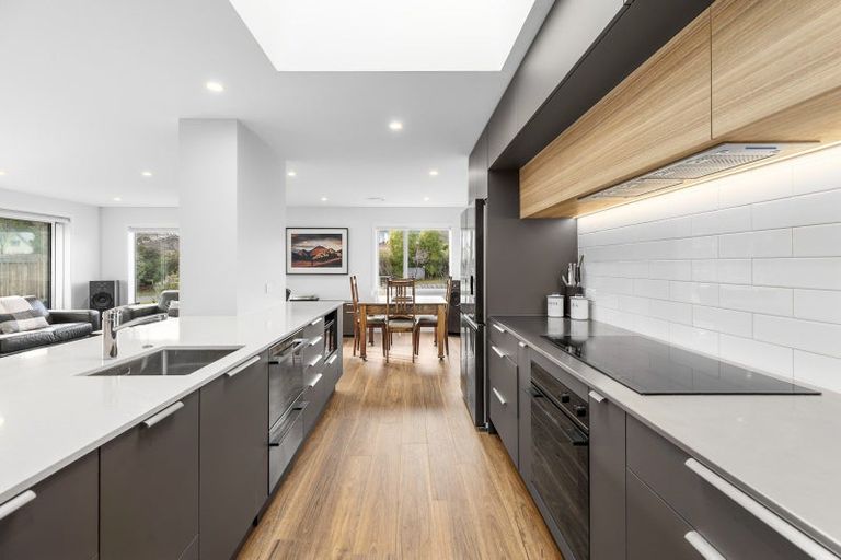 Photo of property in 29 Hunter Crescent, Wanaka, 9305