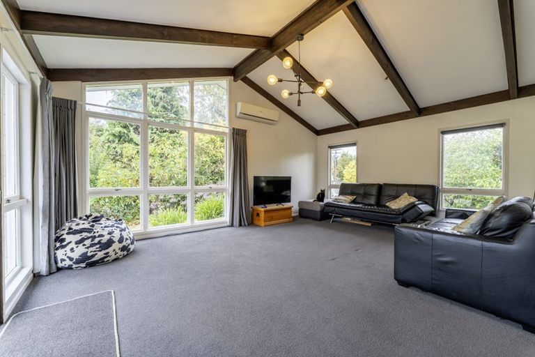Photo of property in 22 Halstead Road, Pleasant Point, 7903