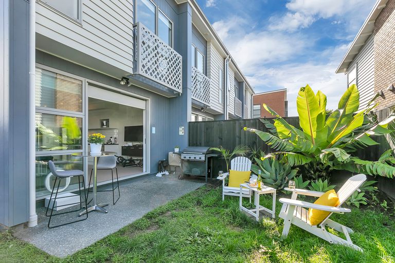 Photo of property in 24 Rangihina Road, Hobsonville, Auckland, 0616