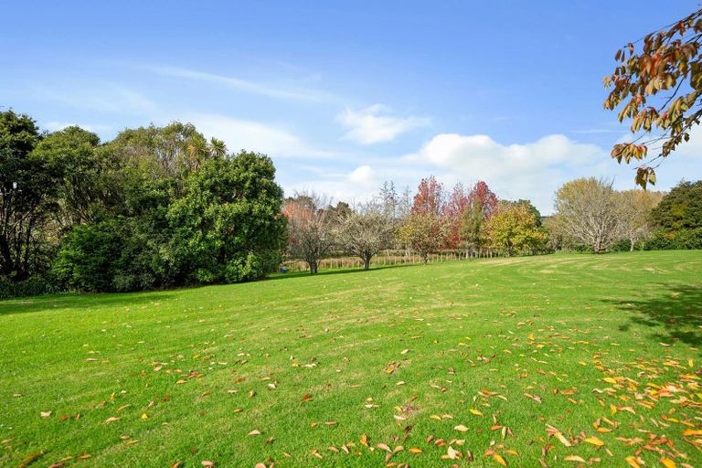 Photo of property in 19 Valley Road, Waitoki, Kaukapakapa, 0871