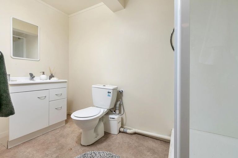 Photo of property in 14 Jayne Place, Torbay, Auckland, 0630