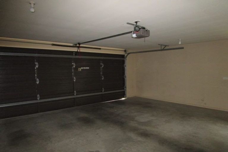 Photo of property in 3 Wedmore Close, Burwood, Christchurch, 8083