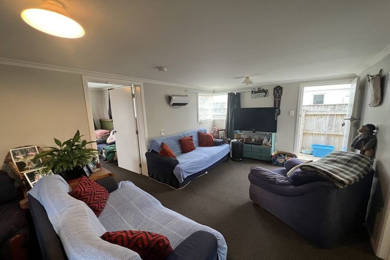 Photo of property in 53 Strange Street, Waitara, 4320