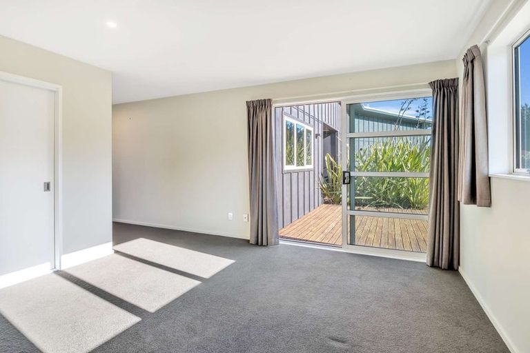 Photo of property in 3 Mowhia Grove, Waitarere, Levin, 5510