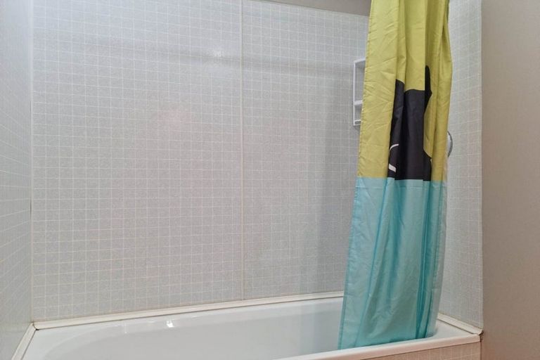 Photo of property in 142 York Road, Huirangi, New Plymouth, 4373