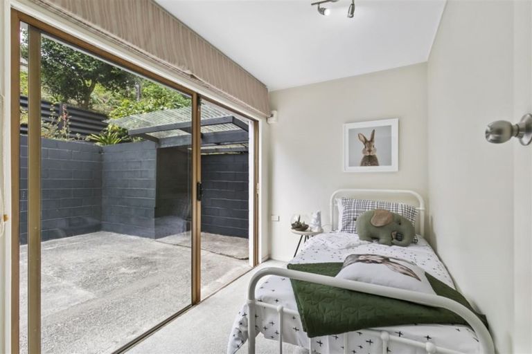 Photo of property in 23 Catrina Avenue, Birkenhead, Auckland, 0626