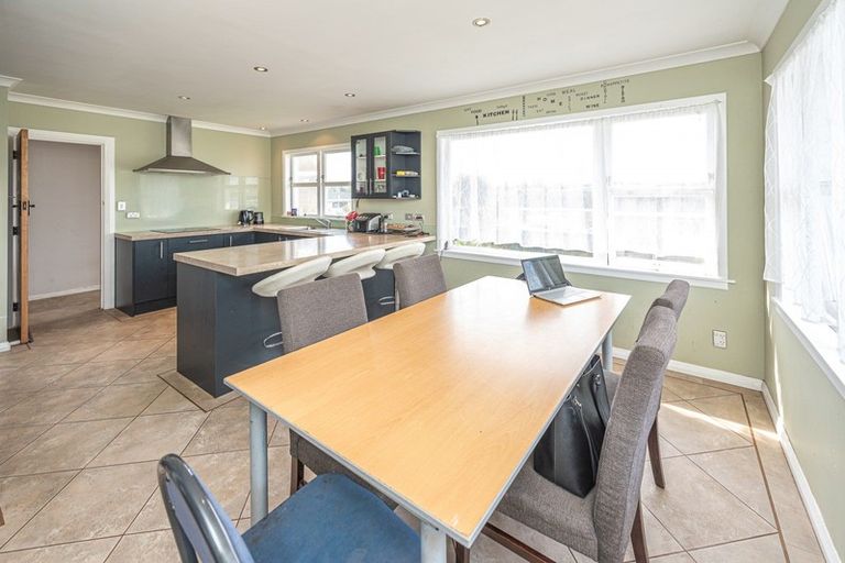 Photo of property in 96 Fitzherbert Avenue, Tawhero, Whanganui, 4501