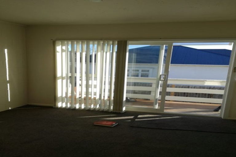 Photo of property in 2/25 Peverel Street, Riccarton, Christchurch, 8041