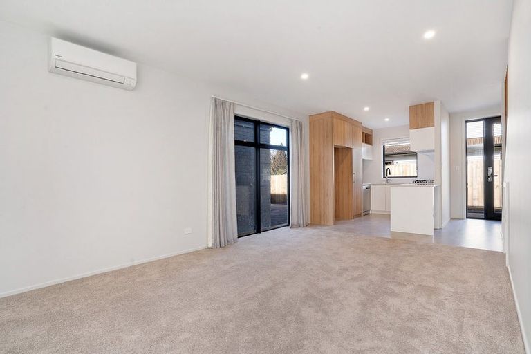 Photo of property in 60u2 Sandwich Road, Saint Andrews, Hamilton, 3200