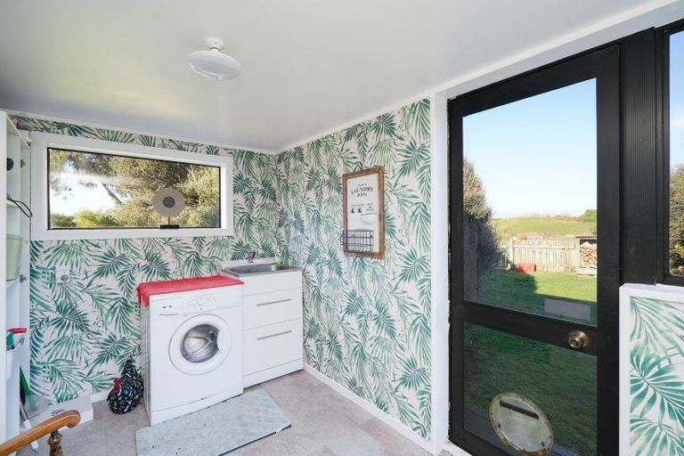 Photo of property in 143 Black Road, Otatara, Invercargill, 9879
