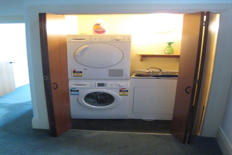 Photo of property in Dominion Apartments, 27/80u Victoria Street, Wellington Central, Wellington, 6011
