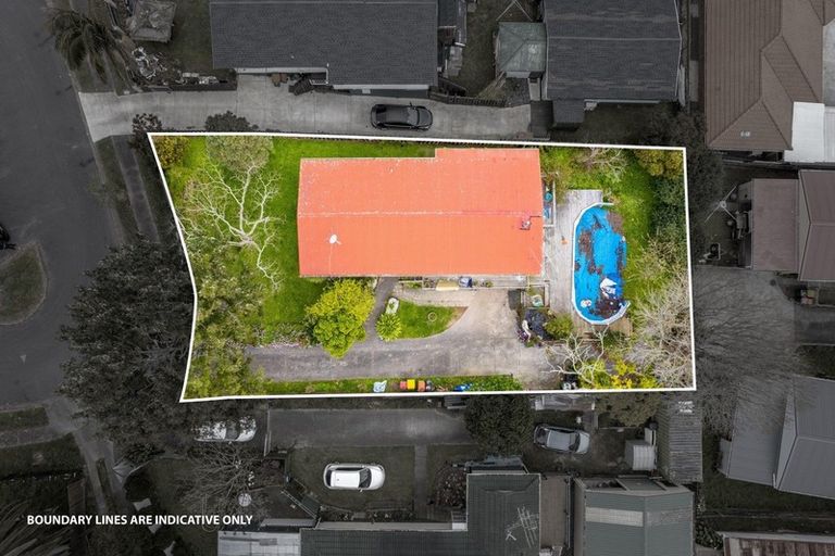 Photo of property in 13 Lismore Place, Papatoetoe, Auckland, 2025