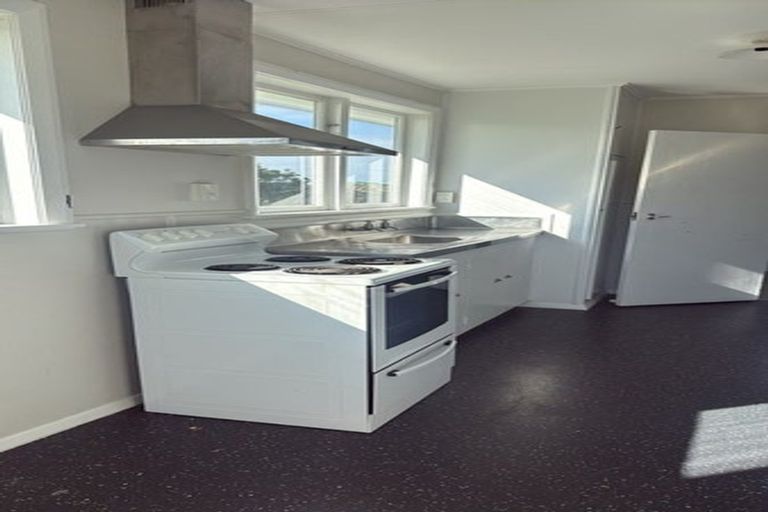 Photo of property in 33 Marsden Street, Hauraki, Auckland, 0622