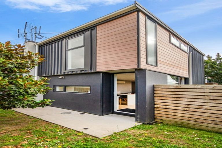 Photo of property in 52 Koro Lane, Mangere Bridge, Auckland, 2022