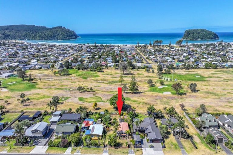 Photo of property in 120 Kiwi Road, Whangamata, 3620