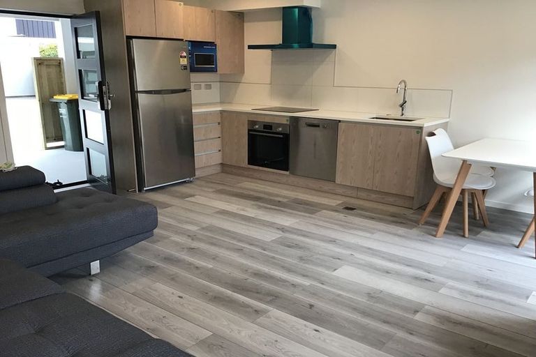 Photo of property in 56u4 May Street, Hamilton East, Hamilton, 3216