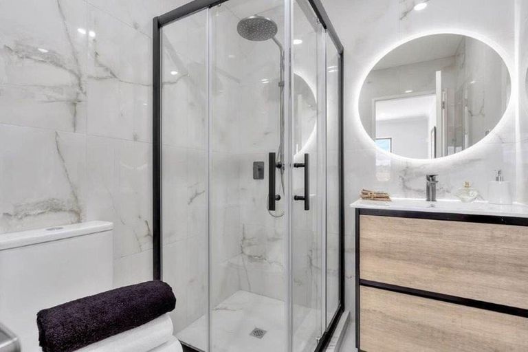 Photo of property in 1/72 Howe Street, Howick, Auckland, 2014