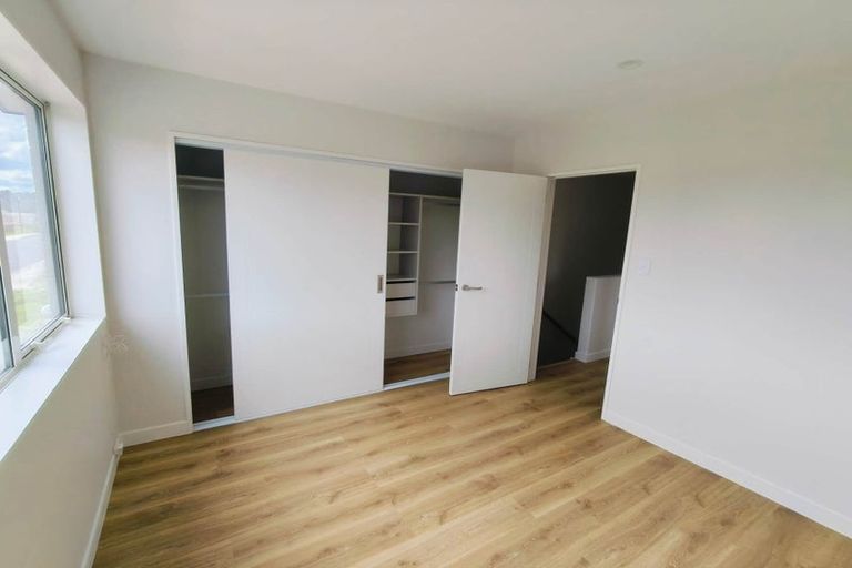 Photo of property in 24 Bela Vista Boulevard, Swanson, Auckland, 0614