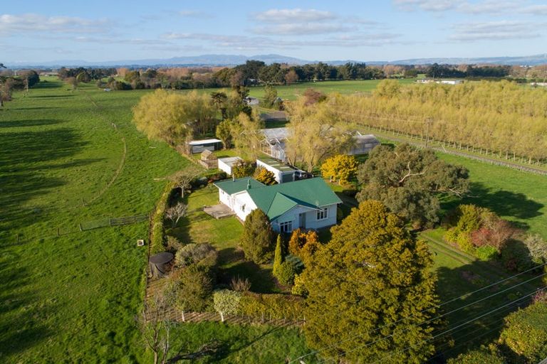 Photo of property in 582 Milson Line, Newbury, Palmerston North, 4478
