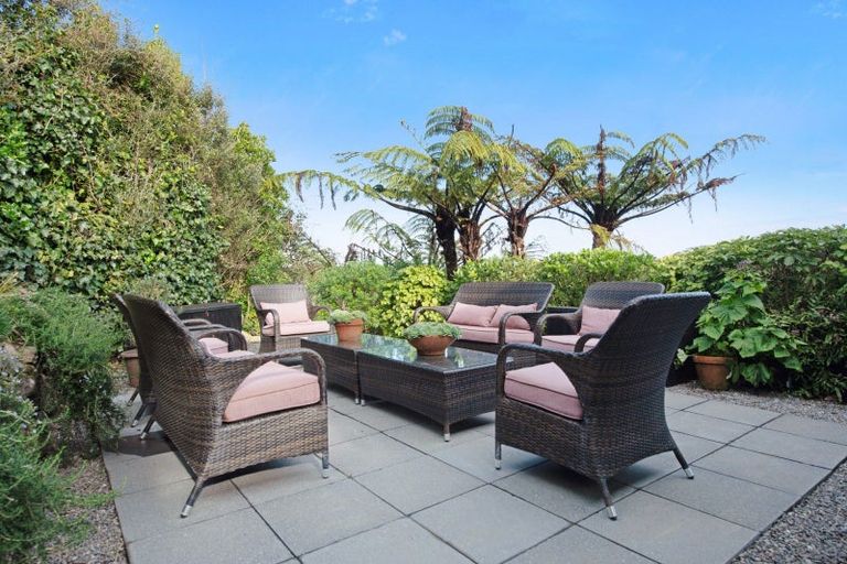 Photo of property in 79 Salford Street, Newlands, Wellington, 6037