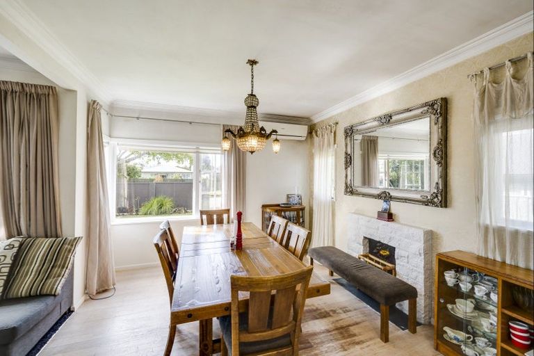 Photo of property in 62 Avenue Road, Greenmeadows, Napier, 4112