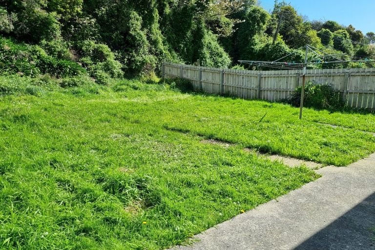Photo of property in 64- 66 Mungavin Avenue, Ranui, Porirua, 5024
