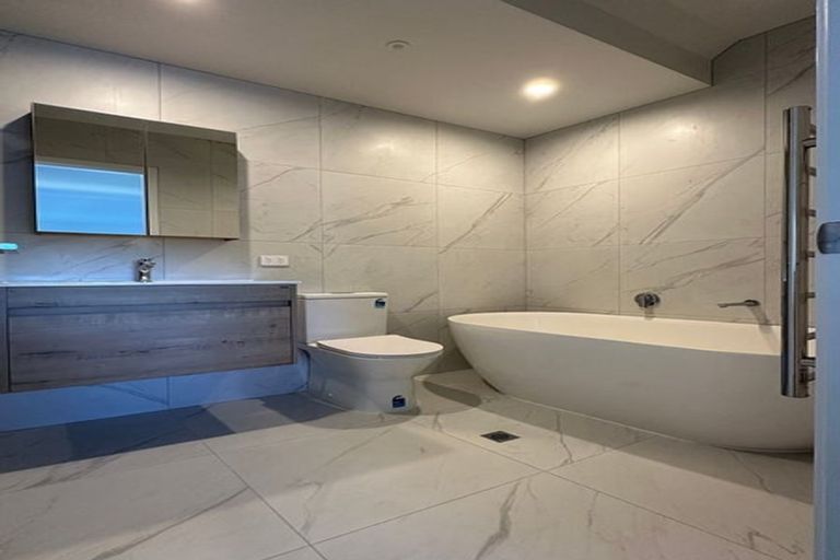 Photo of property in 13 Waimaa Lane, Pokeno, 2402