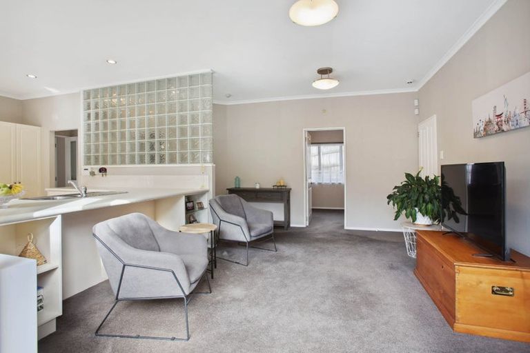 Photo of property in 5 Hoya Court, Henderson, Auckland, 0610