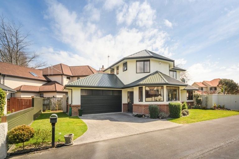 Photo of property in 77 Collingwood Street, Hokowhitu, Palmerston North, 4410
