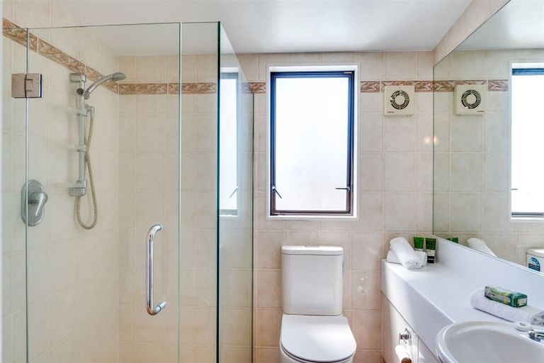 Photo of property in 69a O'dowd Road, Taradale, Napier, 4112