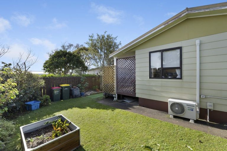 Photo of property in 1/7 Rawhiti Street, Vogeltown, New Plymouth, 4310