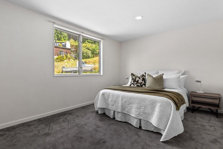 Photo of property in 32 Dart Place, Fernhill, Queenstown, 9300