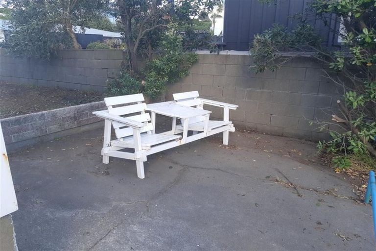 Photo of property in 87 Marine Parade, Paraparaumu Beach, Paraparaumu, 5032