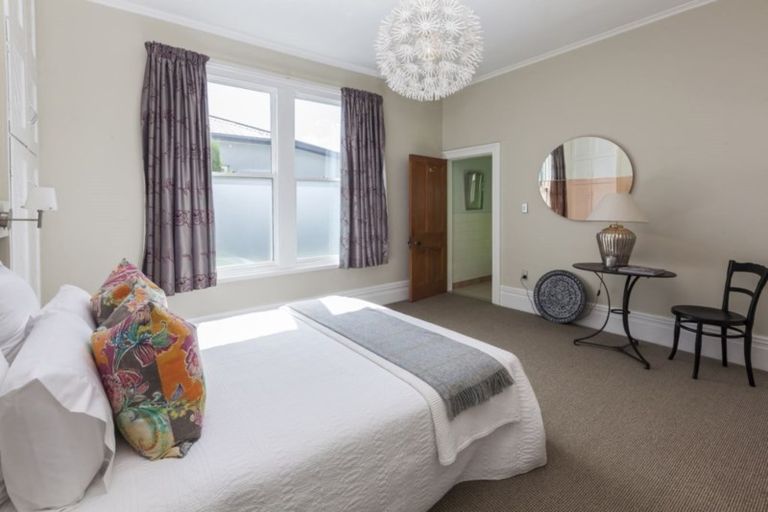 Photo of property in 54 Hawkesbury Avenue, St Albans, Christchurch, 8014