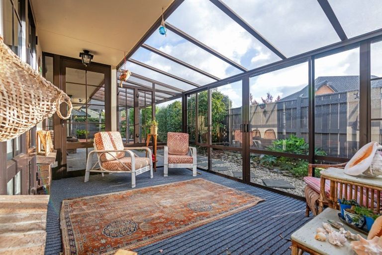 Photo of property in 19 Caroline Crescent, Highbury, Palmerston North, 4412