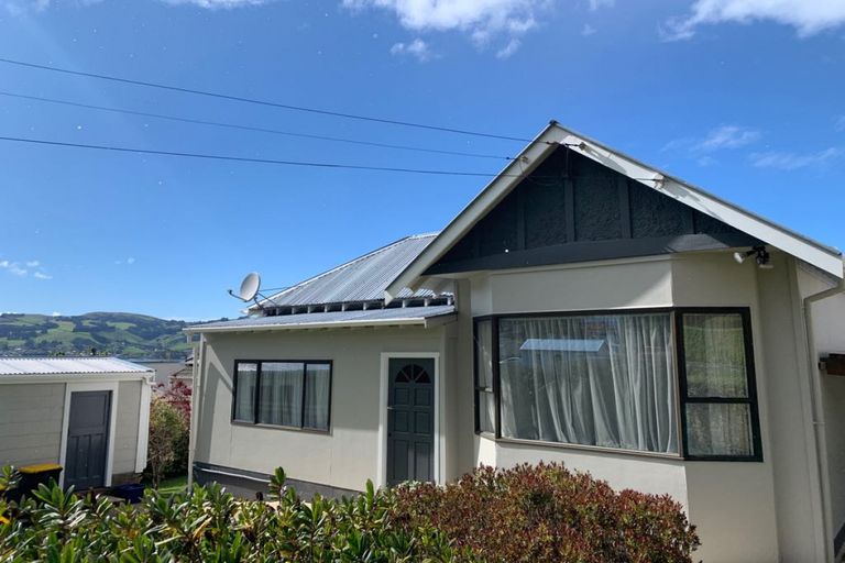Photo of property in 7 Athol Place, Ravensbourne, Dunedin, 9022