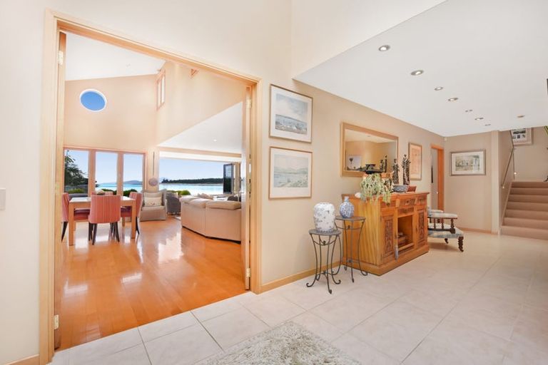 Photo of property in 18 Iwa Street, Mapua, 7005